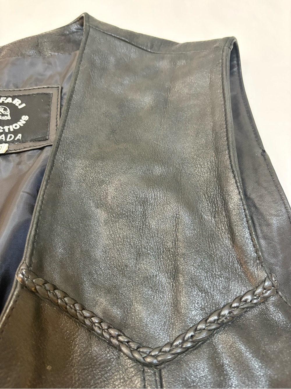 Sofari Collections Canada Black Leather Motorcycle Biker Vest Laced 50 Vintage - Picture 3 of 11